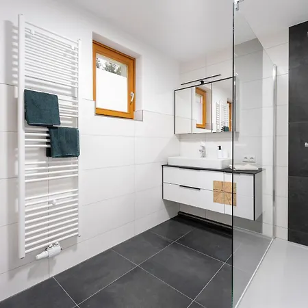 Apartment Wunderschoene *